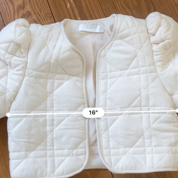 ASTR Ivory Quilted Cropped Blazer Jacket Women's XS - Picture 11 of 11